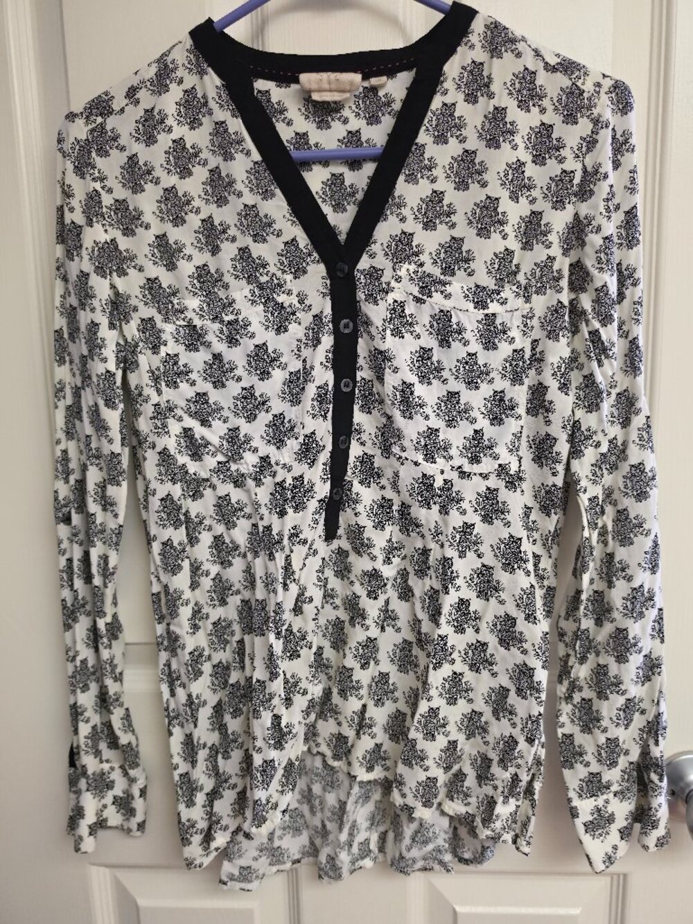 Anthropologie Top Vanessa Virginia Owl Print Button Black and White Size 2